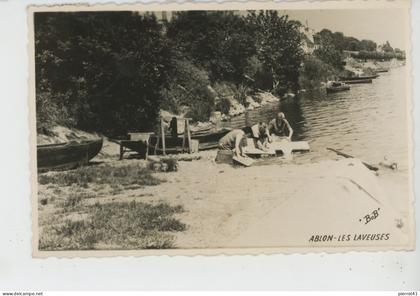 ABLON SUR SEINE - Les Laveuses