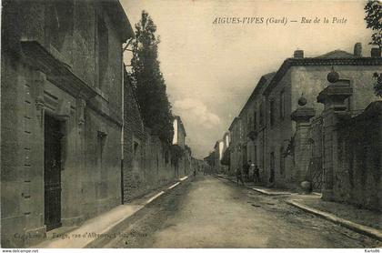 aigues vives * la rue de la poste