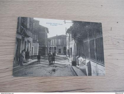 CPA 30 Gard Aigues Vives Grand'rue