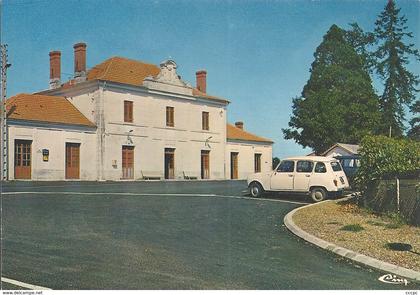 CPM Aire-sur-l'Adour La Gare