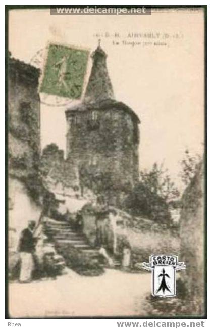 79 Airvault - AIRVAULT (D-S) - Le Donjon ( XVè siècle) - cpa