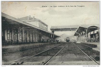 Gard : Alès,  Les Quais Interieurs de la Gare des Voyageurs