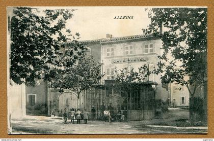 ALLEINS  (13) : " LE CAFE - PLACE VOLTAIRE "