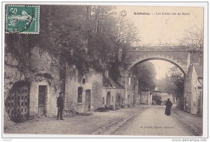 Les caves rue de Bléré