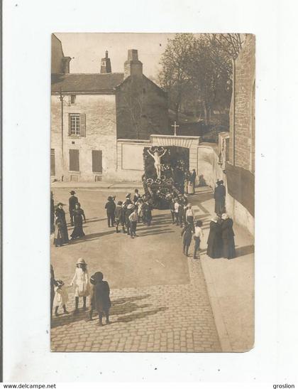 ANGERS ? AUTRES COMMUNES DU 49 ? CARTE PHOTO PROCESSION OU ENTERREMENT (PHOTO FERRAND ET GOUIN ANGERS)