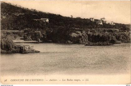 CPA Corniche de L'ESTEREL ANTHEOR Les Roches rouges (613765)