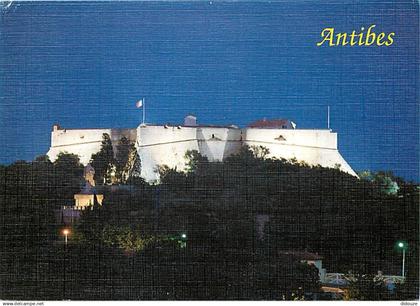 06 - Antibes - Antibes illuminée  - CPM - Carte Neuve - Voir Scans Recto-Verso