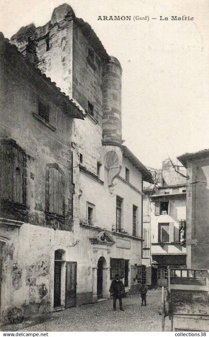 Aramon - La Mairie