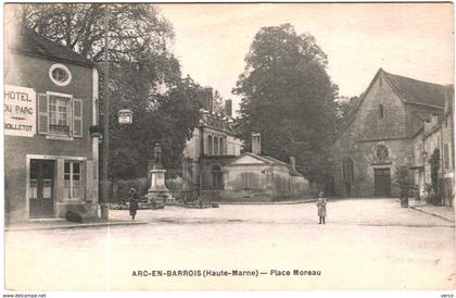 CARTE POSTALE ANCIENNE DE ARC EN BARROIS  - PLACE MOREAU