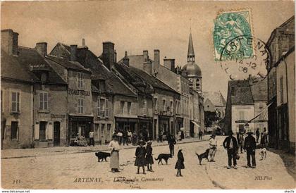 CPA ARTENAY - La Rue du Commerce (271477)