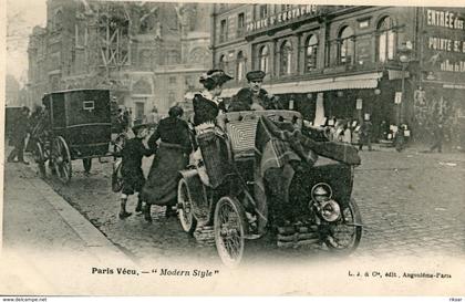 PARIS VECU(AUTOMOBILE)