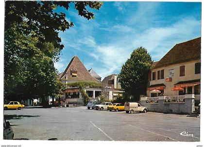 ARTHEZ DE BEARN - Place du Foirail