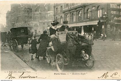 PARIS VECU(AUTOMOBILE)