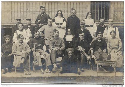 CPA PHOTO BLESSE MILITAIRES HOPITAL AUBENAS . 2 CPA +CACHET MILITAIRE