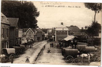 CPA AK Aubigny-en-Artois - Place du Marché (220355)