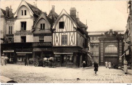 CPA AUXERRE - Les Vieilles Maisons (108544)