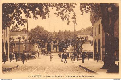 84-AVIGNON-GARE ET CAFES RESTAURANTS-N 6009-G/0307