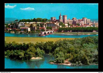 84 - Avignon - Le Pont Saint Bénézet - Le Palais des Papes - CPM - Voir Scans Recto-Verso