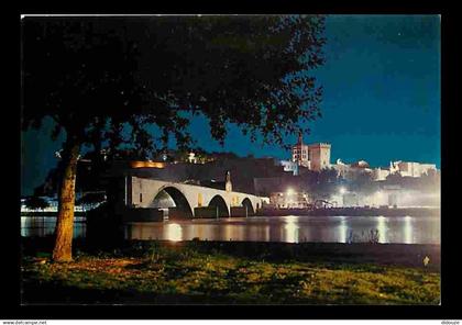 84 - Avignon - Le Pont Saint Bénézet - Le Palais des Papes - Le rocher des Doms vus de la tour Philippe le Bel - CPM - V