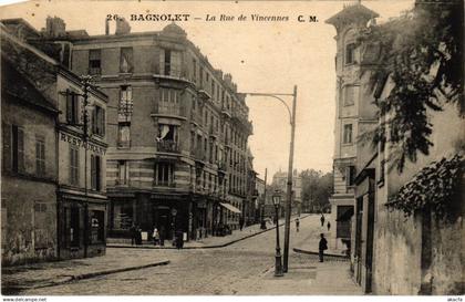 CPA BAGNOLET La Rue de Vincennes (1352993)