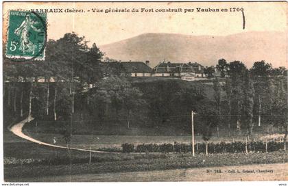 Carte Postale Ancienne de BARRAUX-vue générale du Fort construit par Vauban en 1700