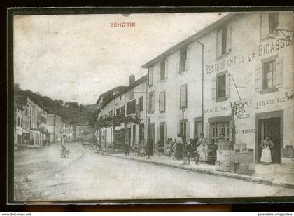 SAINT BEHOBIE MARCHAND DE VINS         JLM