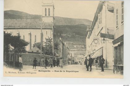 BELLEGARDE SUR VALSERINE - Rue de la République