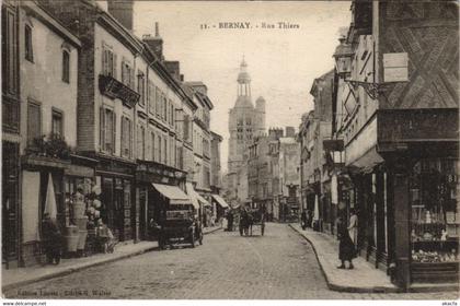 CPA BERNAY-Rue Thiers (28841)