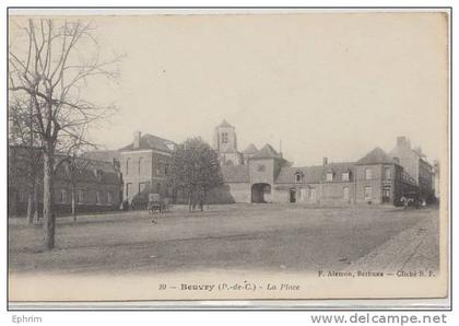 BEUVRY - La place