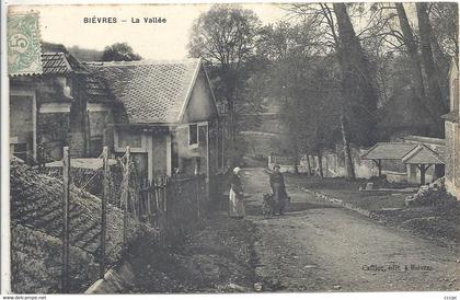 CPA Bièvres La Vallée