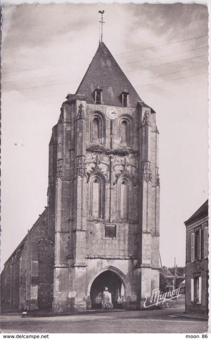 28 - BLEVY - L'ÉGLISE DATANT DE 1500