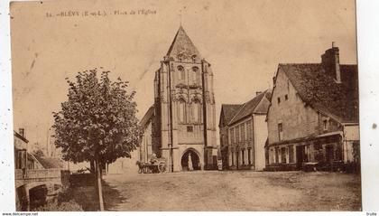 BLEVY PLACE DE L'EGLISE