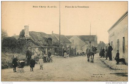 Bois d'arcy : place de la tremblaye