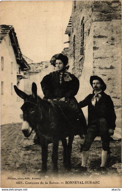 CPA BONNEVAL-sur-ARC Costumes de la Savoie (868901)