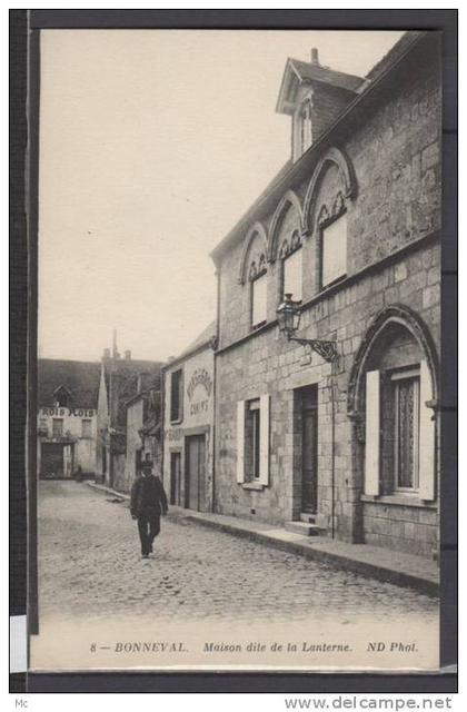 28 - Bonneval - Maison dite de la Lanterne