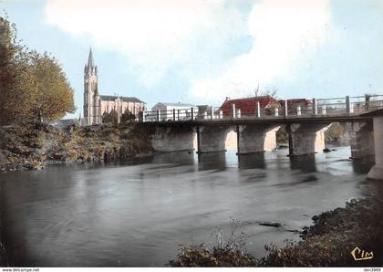 BORDERES-sur-l'ECHEZ - Jolie perspective du Village - Le Pont sur l'Echez