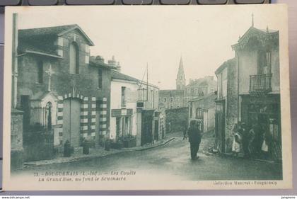 73 - Bouguenais (L-Inf.) - Les Couëts, La Grande Rue, au fond le Séminaire (peu courante)