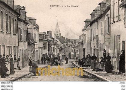 C P A  60  -   BRETEUIL  -  la rue voltaire