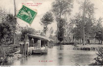 BRIOUX-SUR-BOUTONNE LA RIVIERE "LA BOUTONNE"