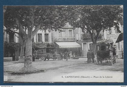 CAPESTANG - Place de la Liberté