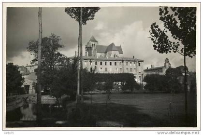 CELLES sur BELLE 79 - Abbaye et Eglise