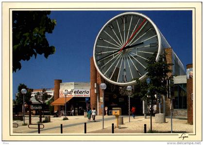 95 - CERGY-PONTOISE - cergy saint christophe - horloge - gare