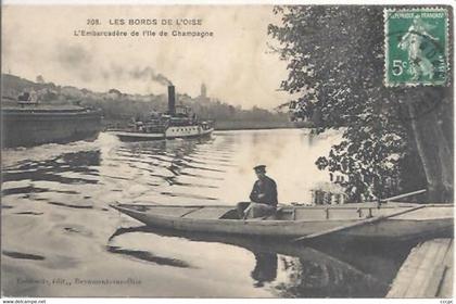 CPA Champagne-sur-Oise Les Bords de l'Oise L'Embarcadère de l'Ile de Champagne - Péniche