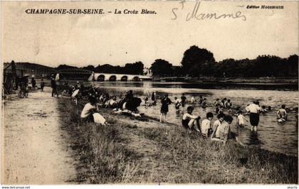 CPA CHAMPAGNE-sur-SEINE La Croix Bleue (977710)