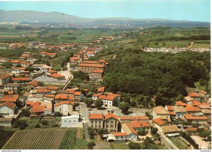 Chanas.. belle vue du village