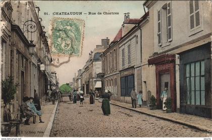 CPA CHATEAUDUN - Rue de CHARTRES (33757)