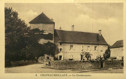 Chateaumeillant 18 -  Gendarmerie