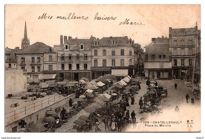 Chatellerault - Place du Marché