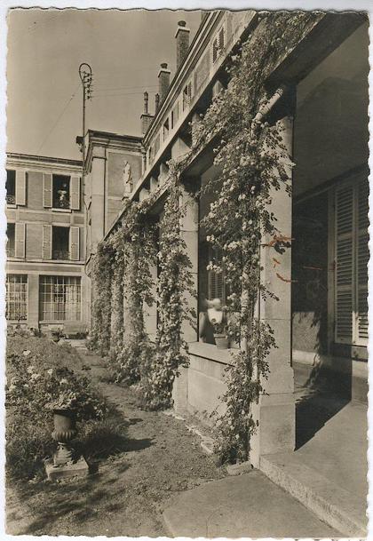 92 - CHATILLON - S - BAGNEUX. Maison de Retraite Sainte-Anne d'Auray.