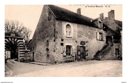 Cheverny - Vieille Maison